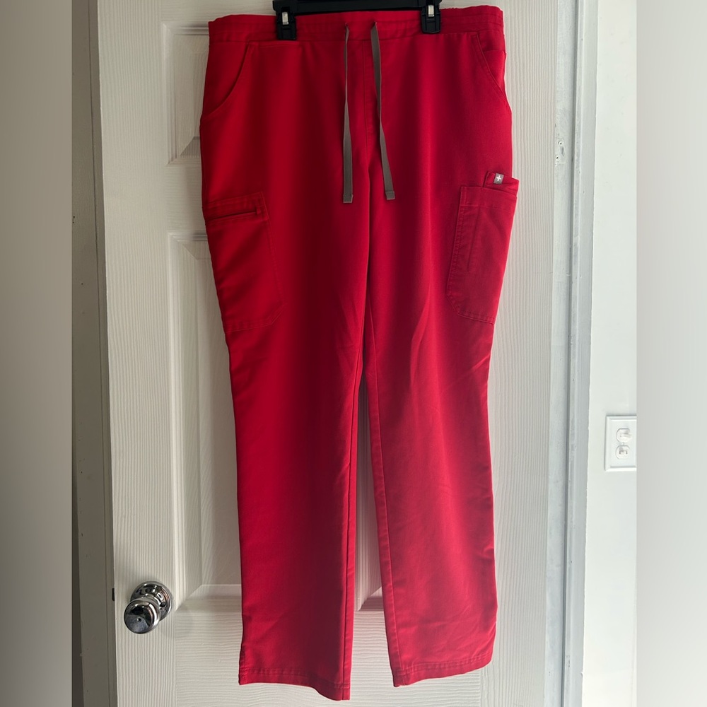 Figs Women’s Pop Red Yola Large Scrub pants (pen stain)